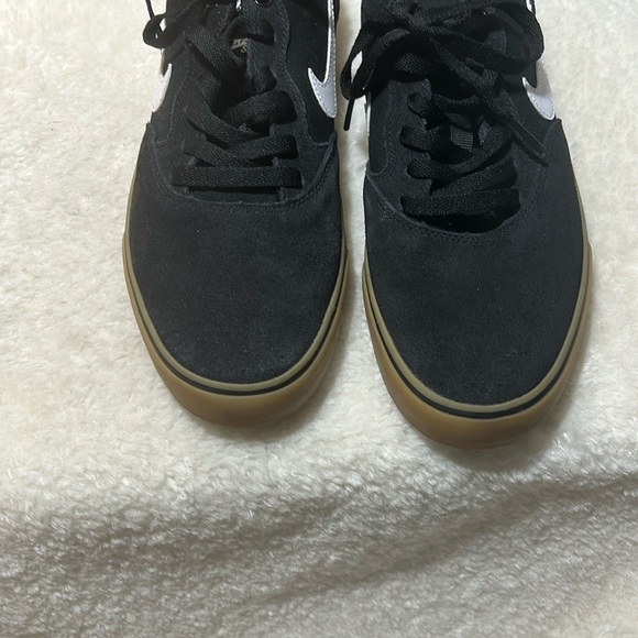 Nike SB Chrom 2 Skate Shoes| Black and White| Size 8 1/2 - Picture 3 of 6